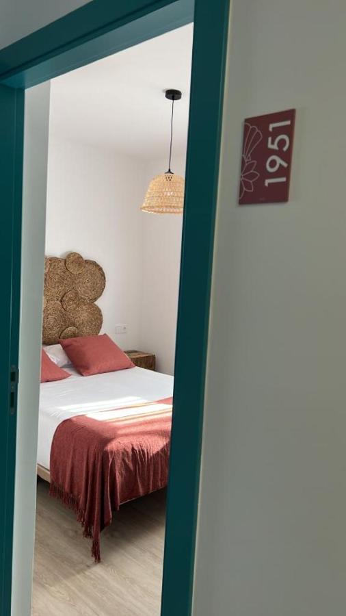Mamavira Hospedaje Hotell Meaño Exteriör bild
