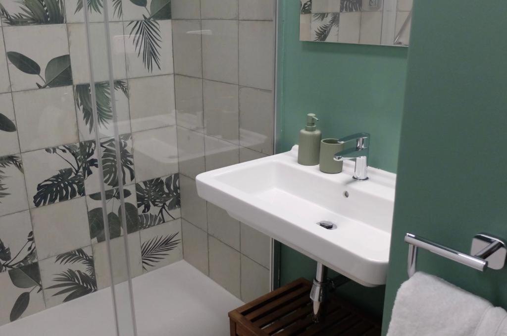 Mamavira Hospedaje Hotell Meaño Exteriör bild