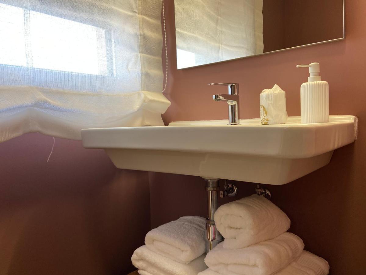 Mamavira Hospedaje Hotell Meaño Exteriör bild