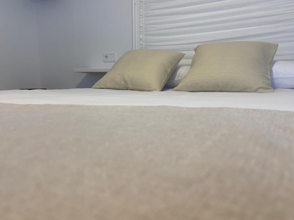 Mamavira Hospedaje Hotell Meaño Exteriör bild